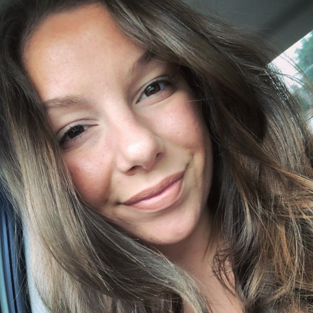 Meet your Posher, Jasmine